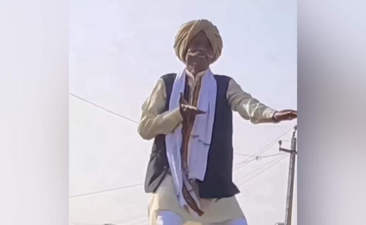 बुजुर्ग ताऊ ने पंजाबी गाने पर लगाए ठुमके, ढोल जगीरो दा पर किया जोरदार डांस और दिए ऐसे एक्सप्रेशन, देख खुश हो जाएगा दिल