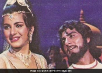 कभी बॉलीवुड की इस खूबसूरत हसीना के प्यार में पड़ गए थे धर्मेंद्र, इसलिए बनानी पड़ी दूरी, 61 साल की उम्र में अब दिखती हैं ऐसी