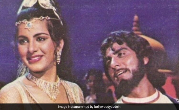 कभी बॉलीवुड की इस खूबसूरत हसीना के प्यार में पड़ गए थे धर्मेंद्र, इसलिए बनानी पड़ी दूरी, 61 साल की उम्र में अब दिखती हैं ऐसी